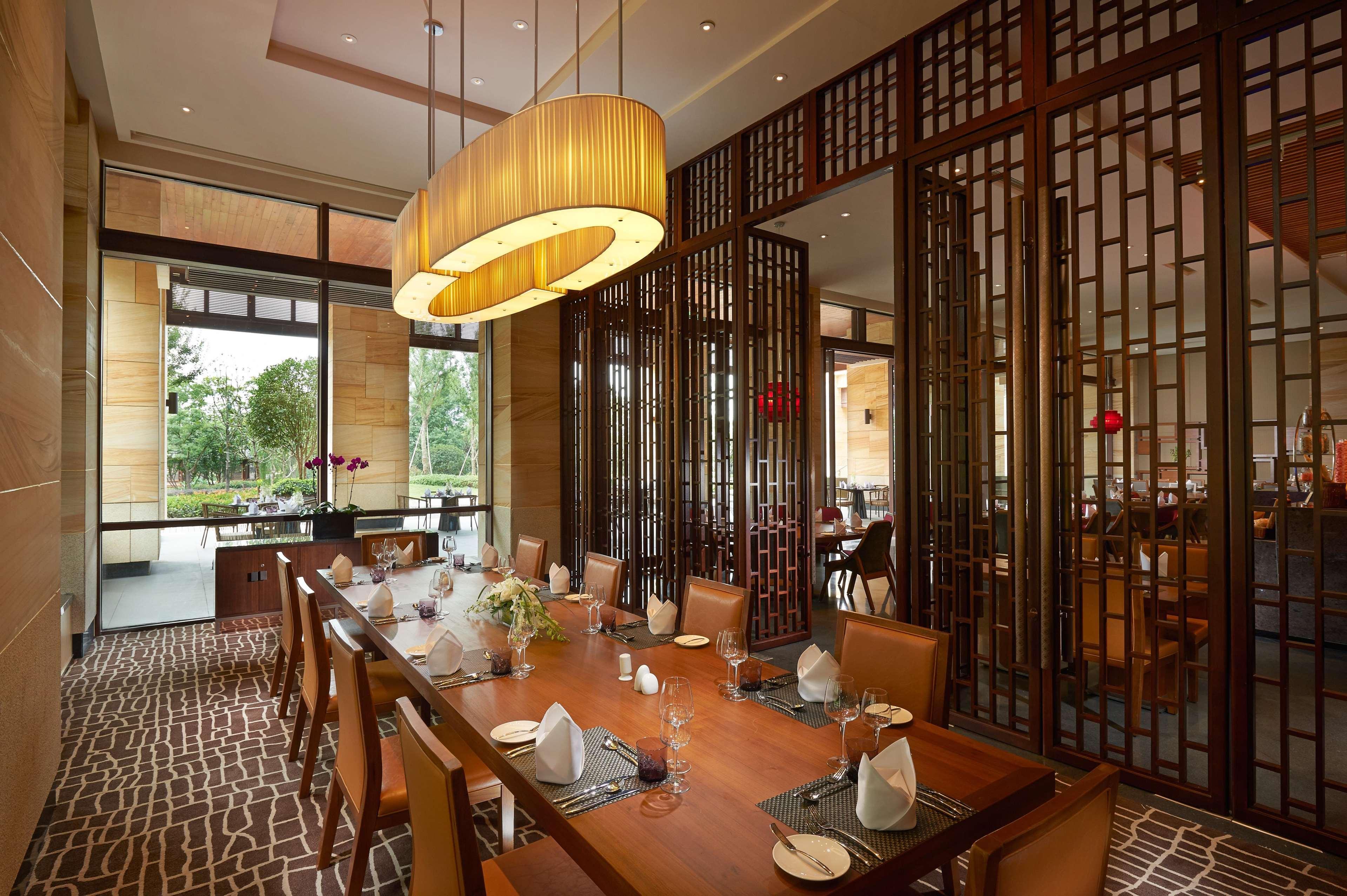Hilton Wuhan Optics Valley Exterior photo